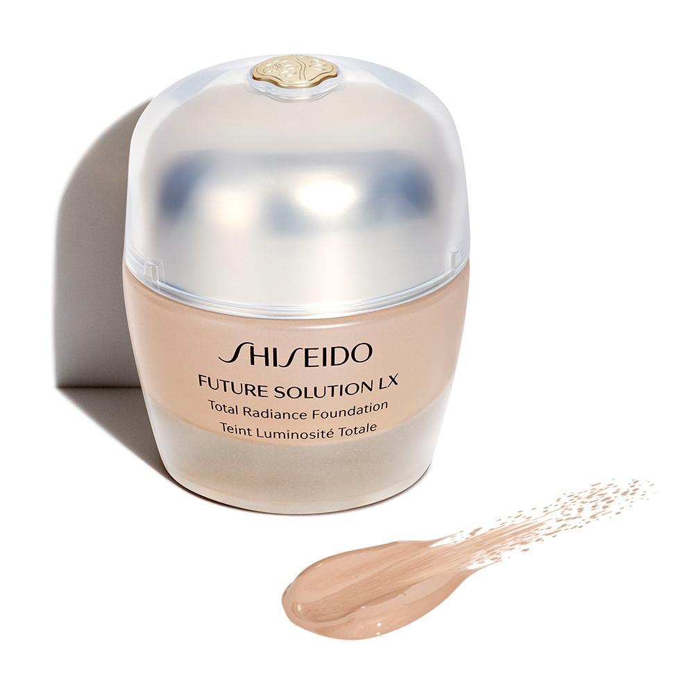 Total Radiance SPF 15