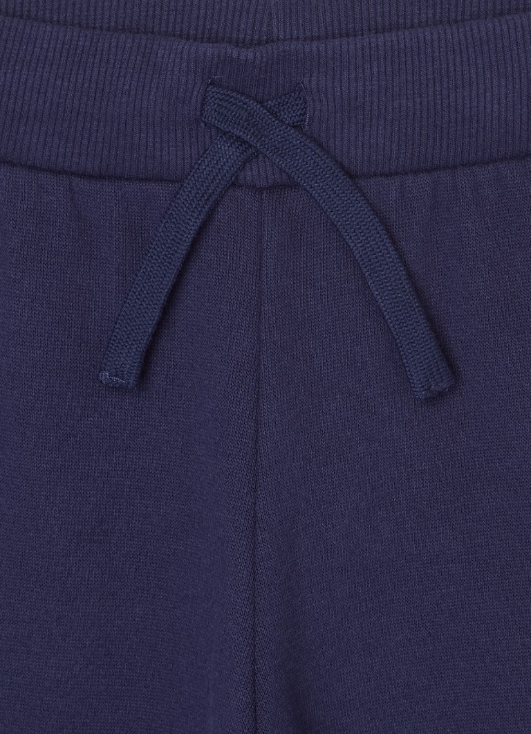 Calça de jogging Benetton com corte afunilado e cordão ajustável.
