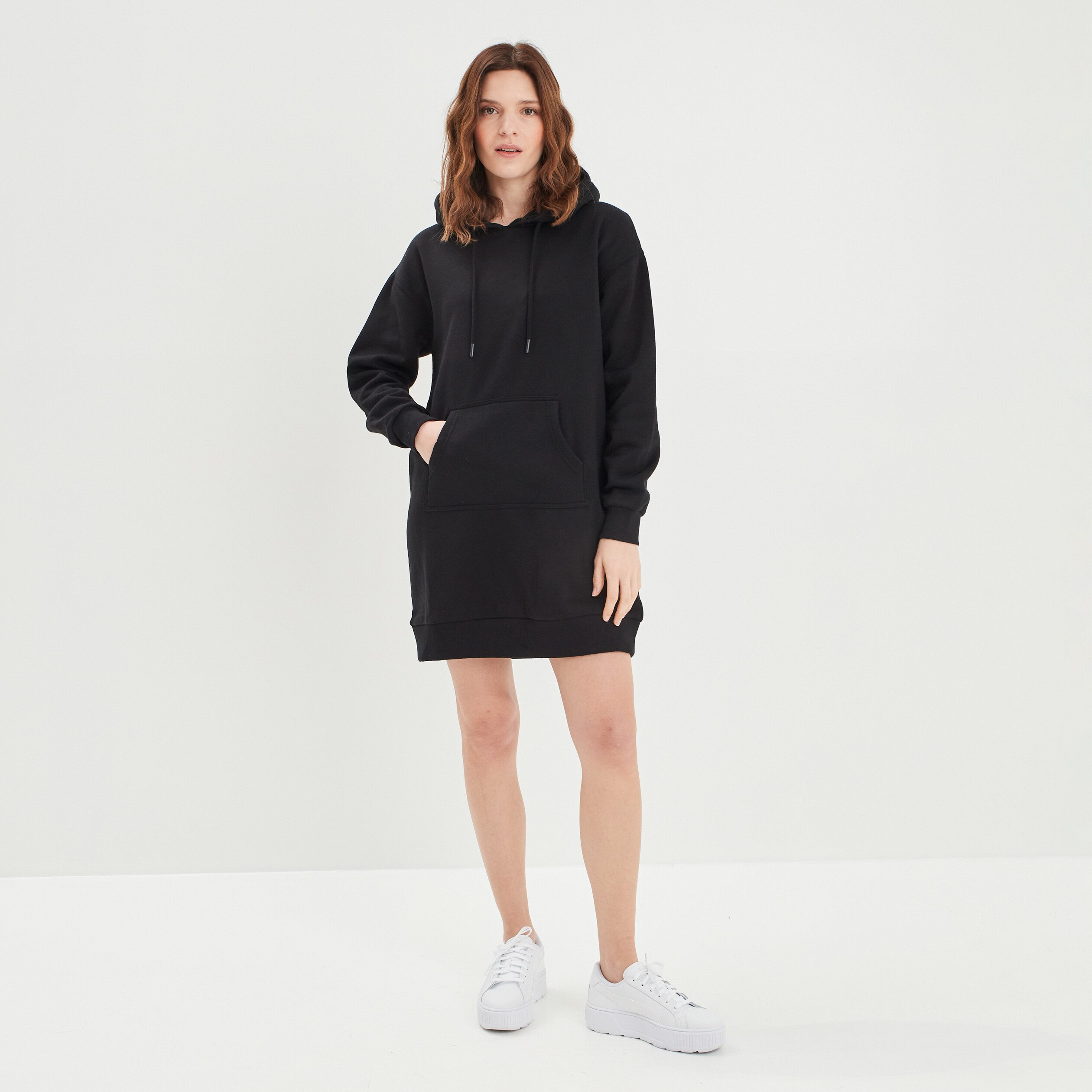 Robe sweat à capuche noir femme | La Halle