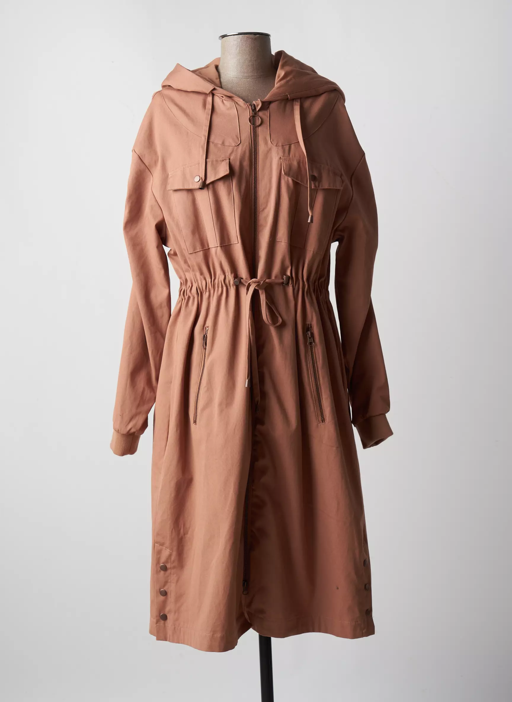 Cream Parkas Femme couleur marron