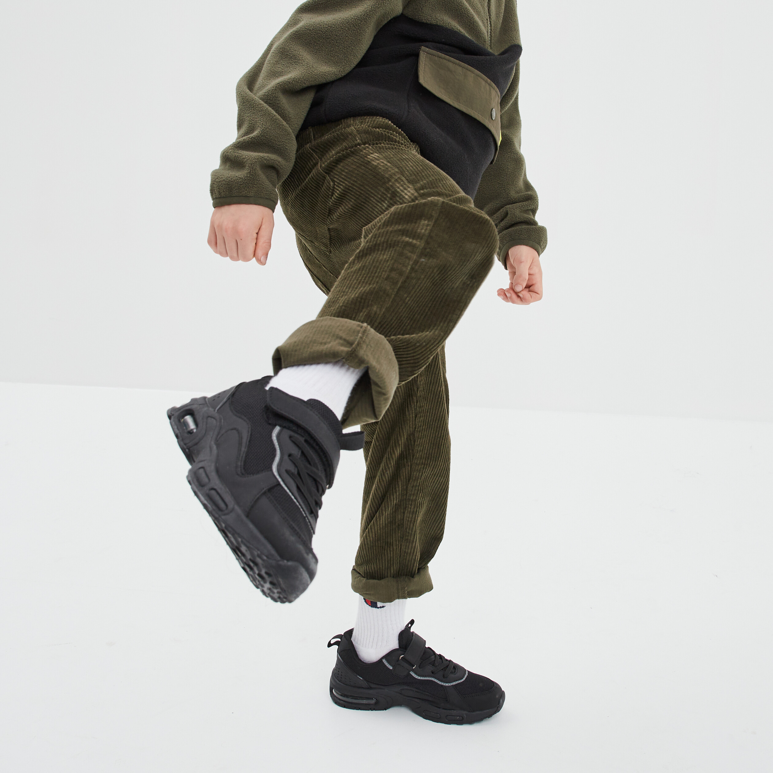 Pantalon droit velours vert kaki garçon | La Halle