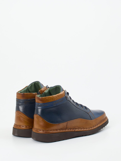Boot-47011020016 Galizio Torresi
