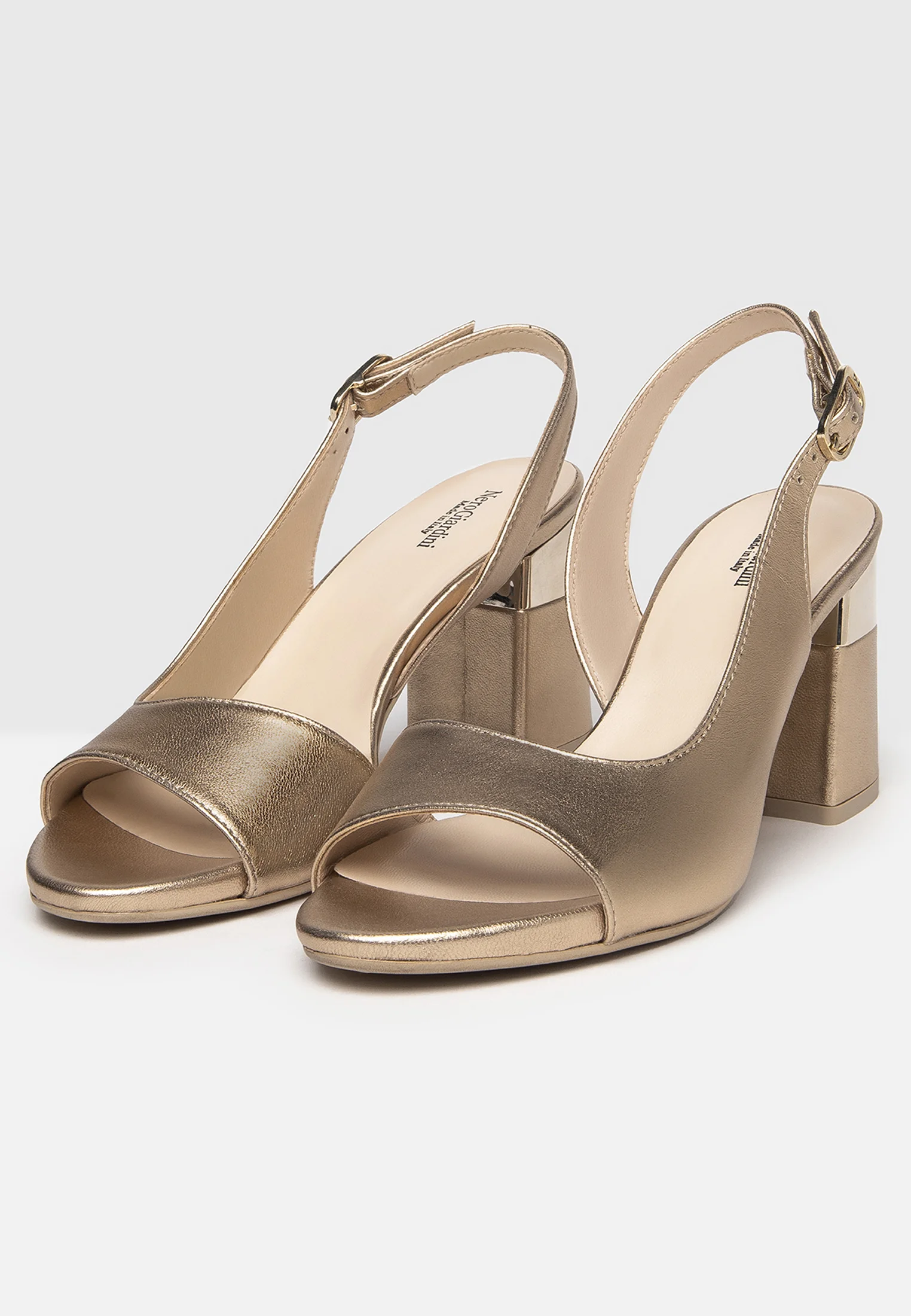 NeroGiardini E312862DE - Sandalias