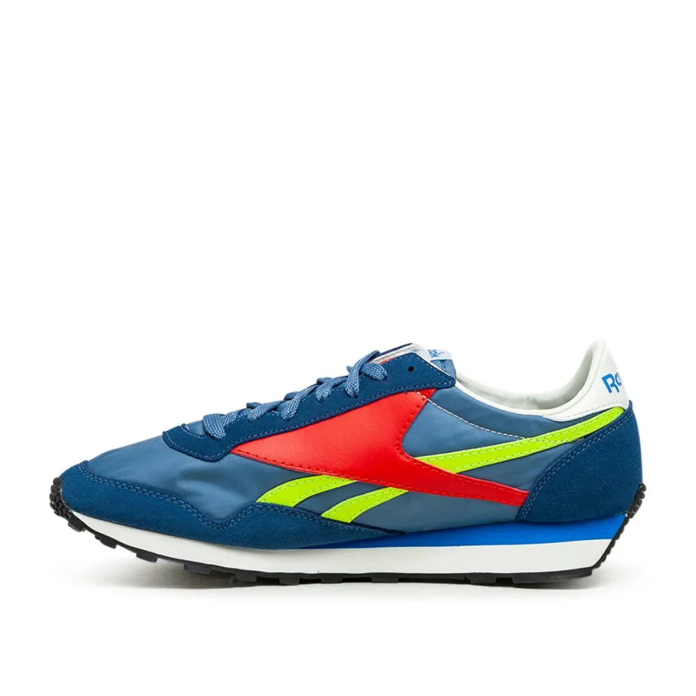 Reebok Aztec II GZ9870 / blau