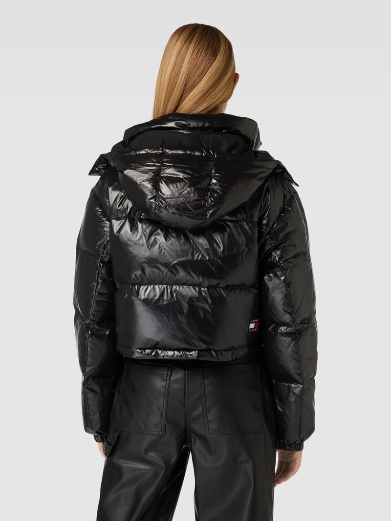 Cropped Daunenjacke mit Kapuze Modell 'ALASKA' in schwarz