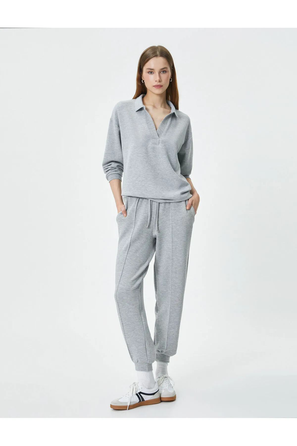 Koton  Jogger Sweatpants aus gerippter Viskose mit Schnürung in der Taille und Taschendetail