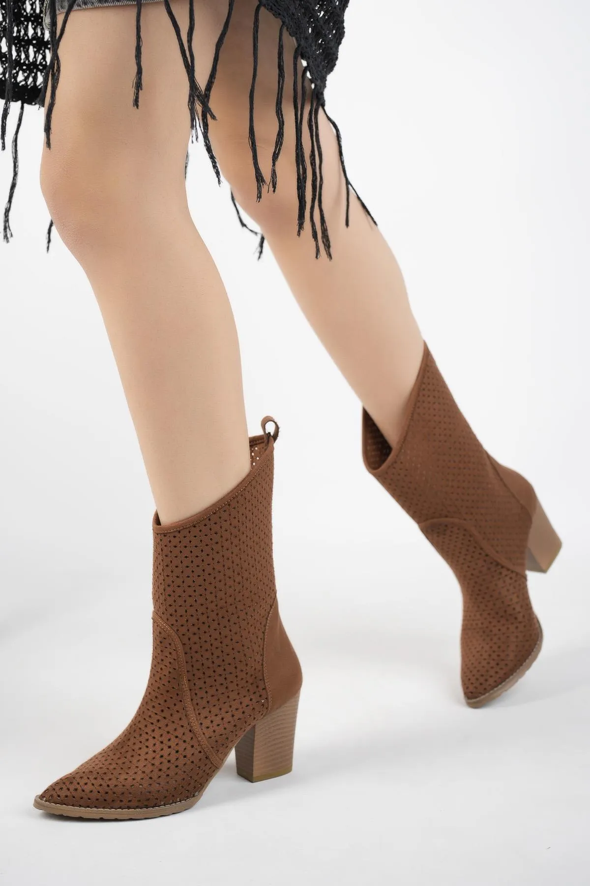 MUGGO  Indiana garantiert lasergeschnittene, stilvolle und bequeme Cowboy-Sommerstiefel für Damen