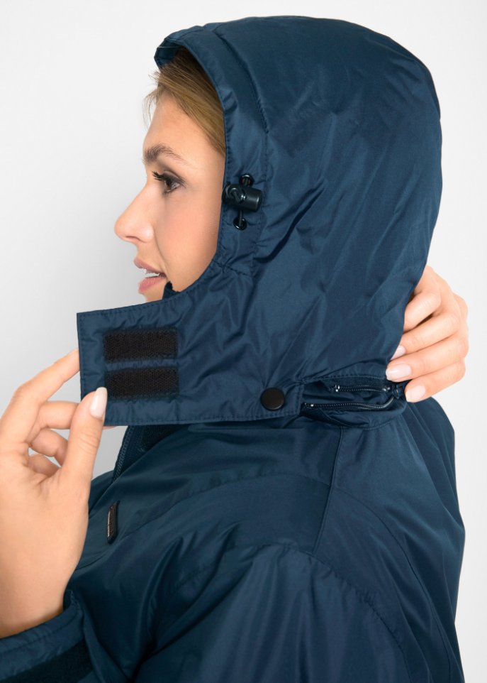 Jacke mit abnehmbarer Kapuze
