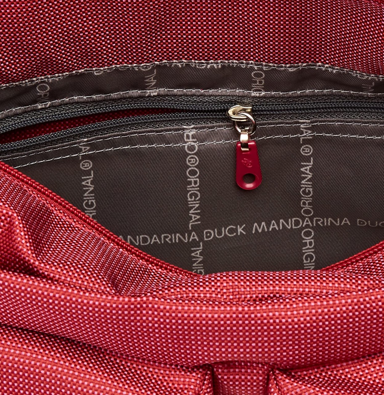 MANDARINA DUCK Handtaschen rot Crossover M
