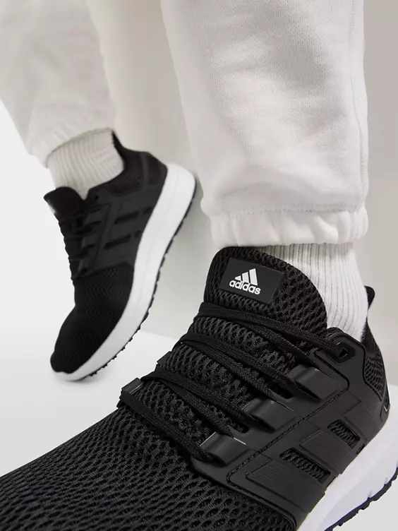 adidas ULTIMASHOW Sneaker