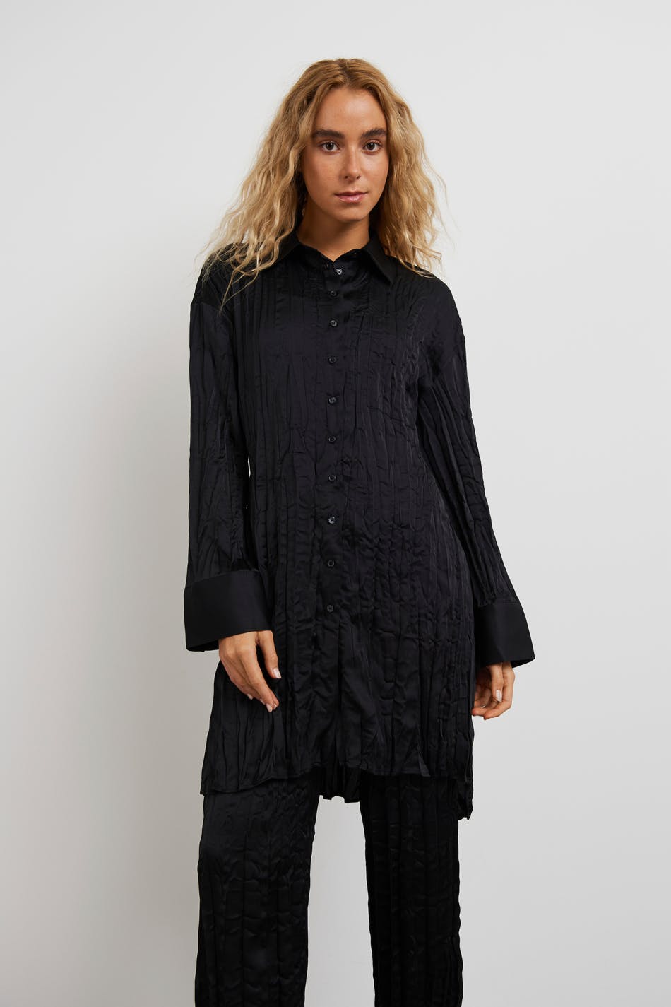 Ebony shirt