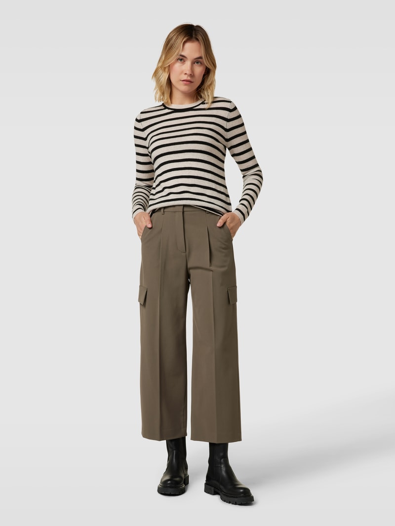 Stoffhose mit Cargotaschen in khaki
