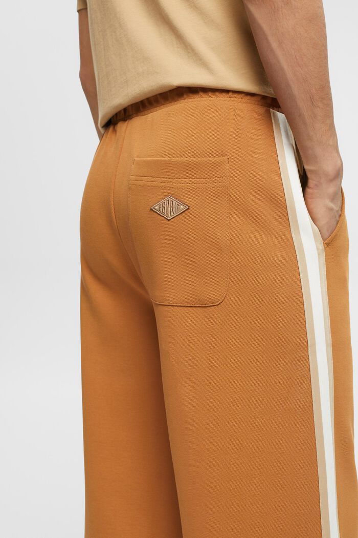 Hose mit weitem Bein