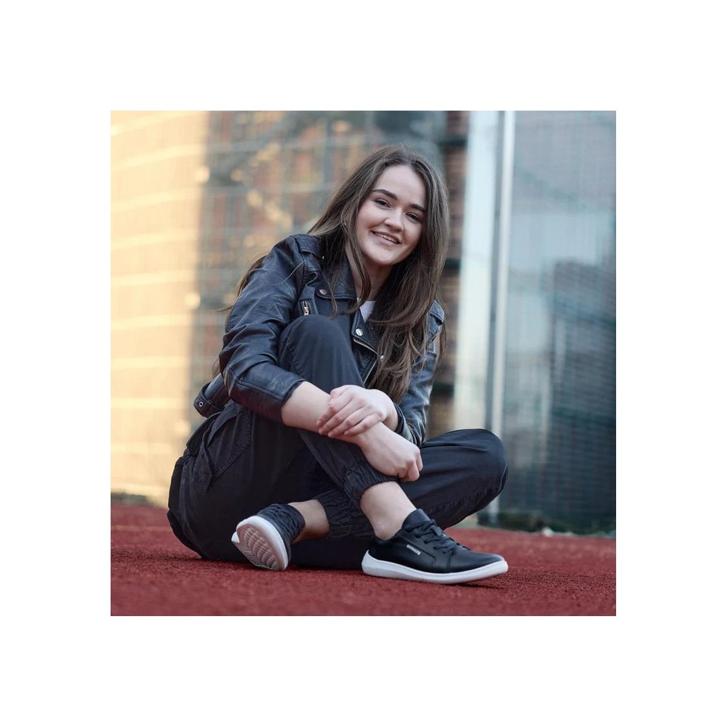 Skinners Moonwalker Leather Black Barfußsneakers