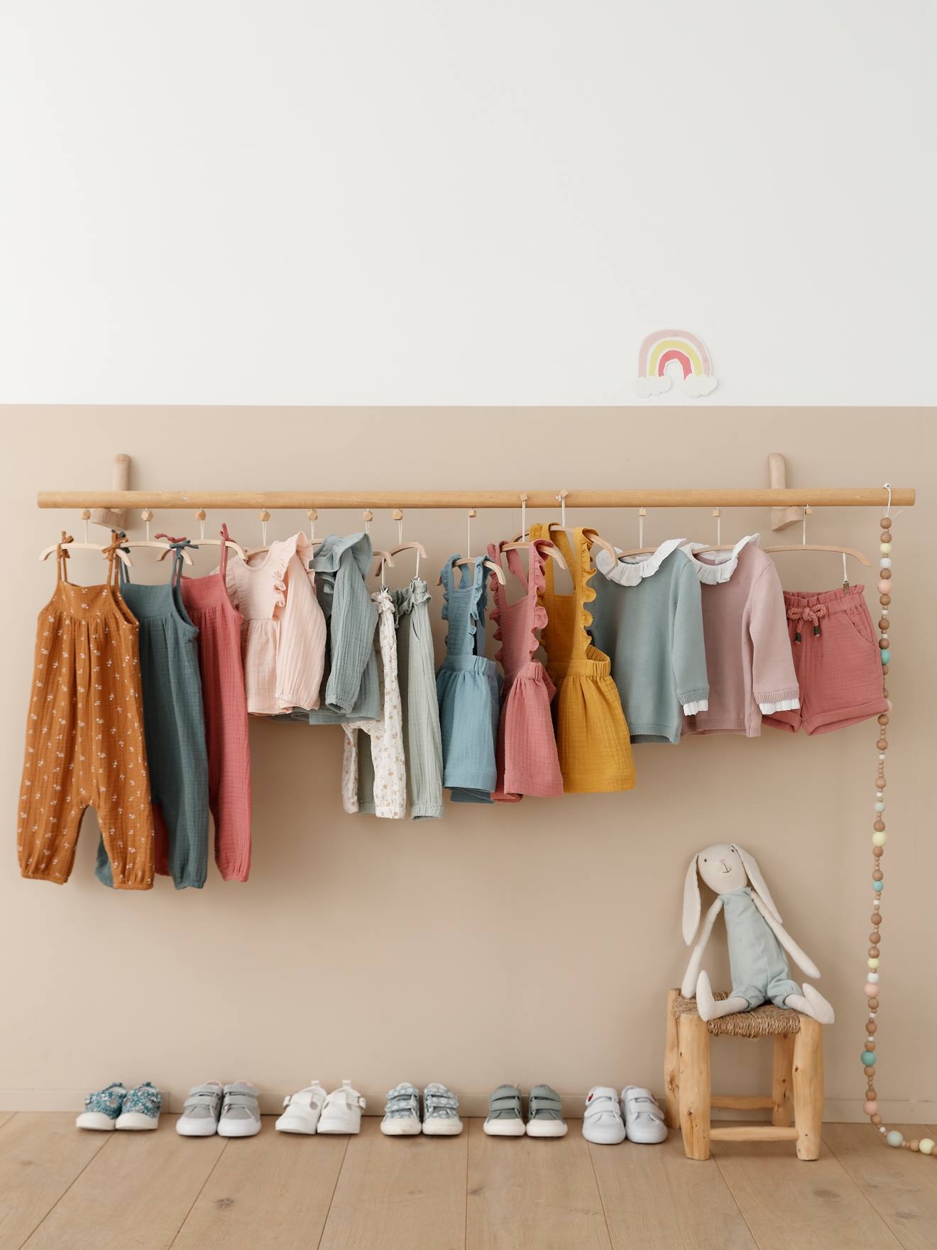 Baskets scratchées bébé fille en toile multicolore