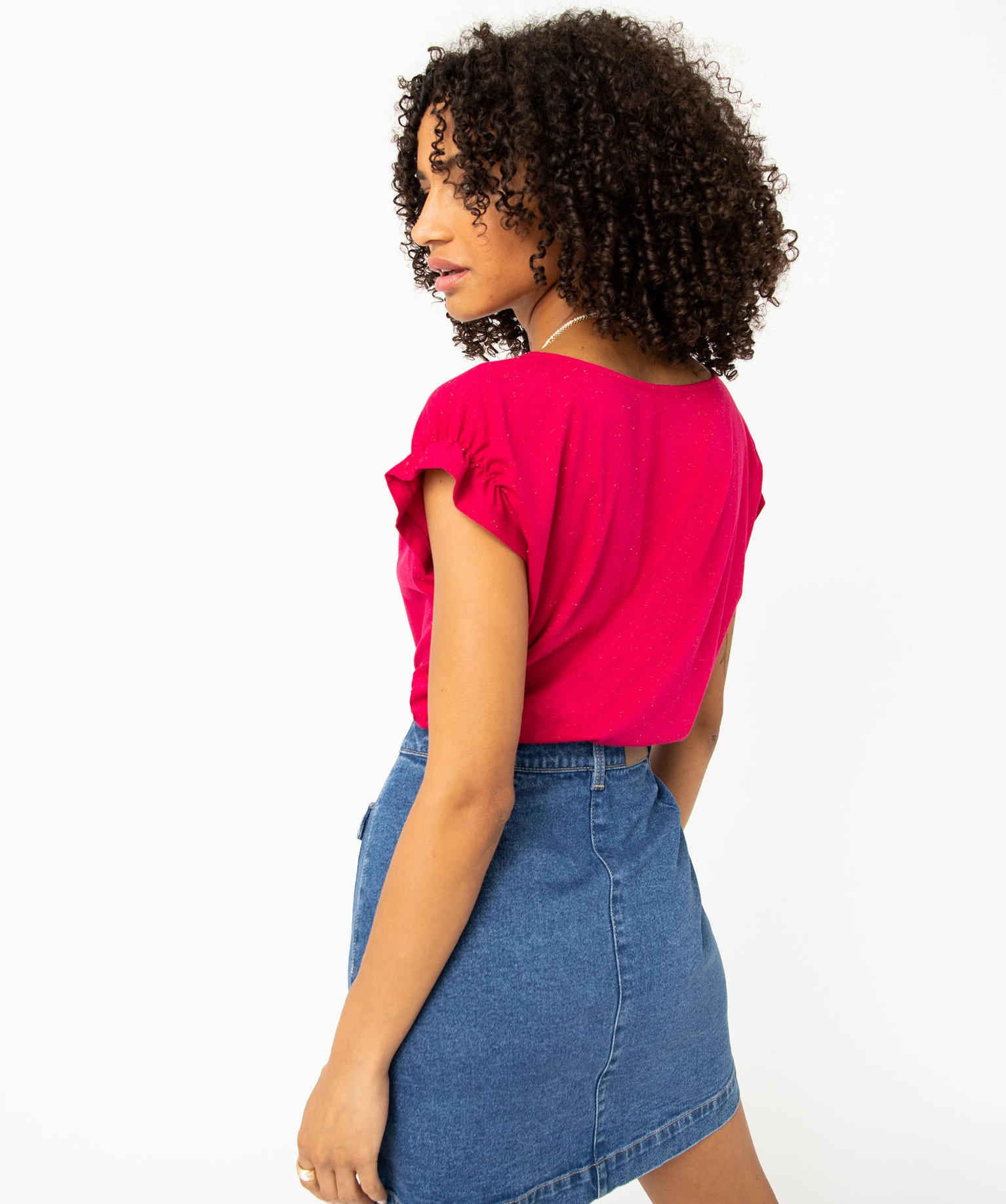 Tee-shirt femme à manches courtes froncées et col V rose | GEMO