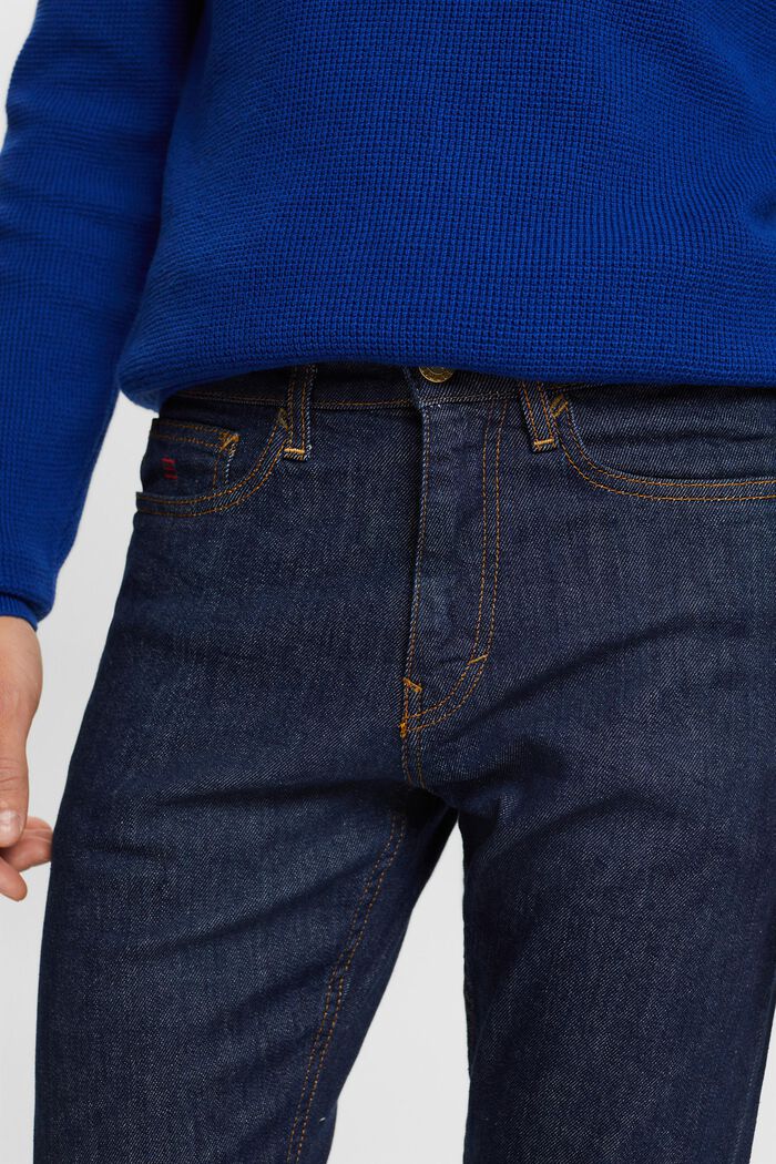 Schmale Selvedge-Jeans mit mittelhohem Bund