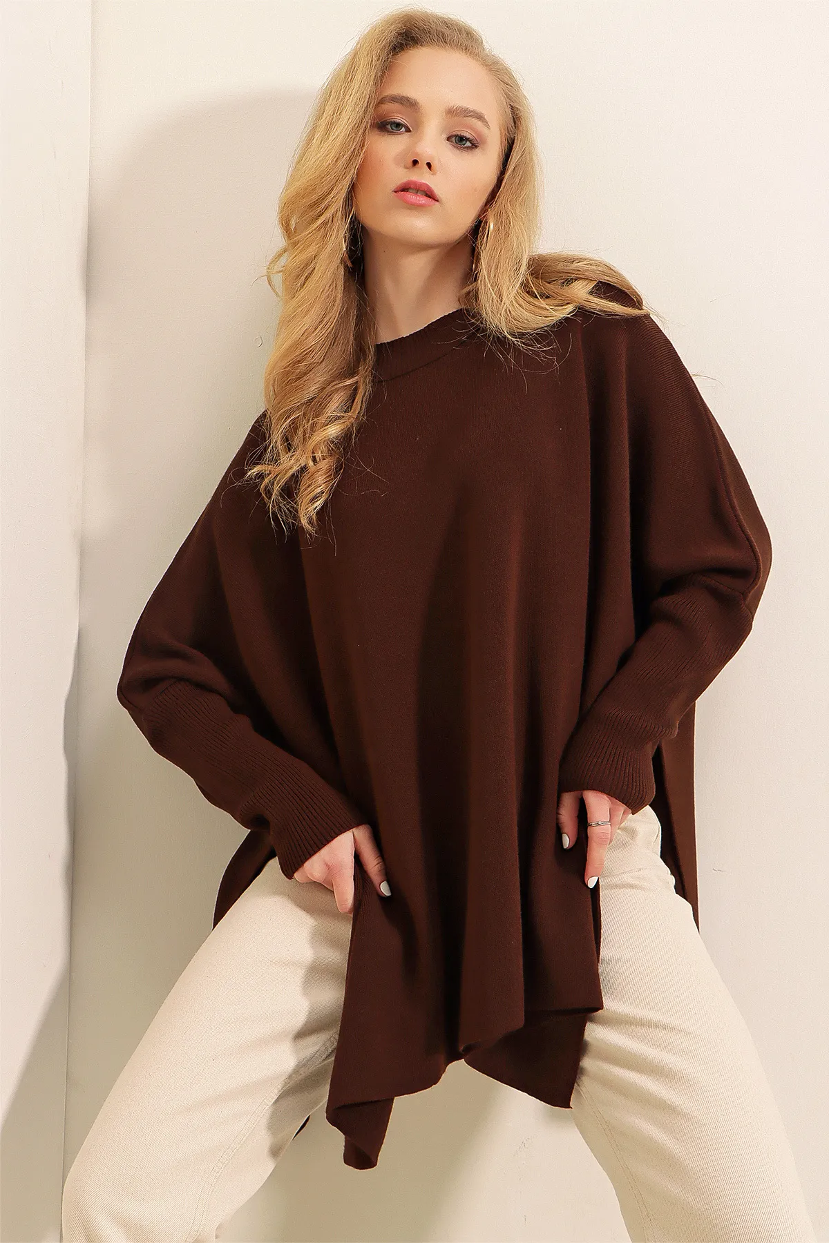 Bigdart  15783 Poncho-Pullover mit Schlitz – Braun