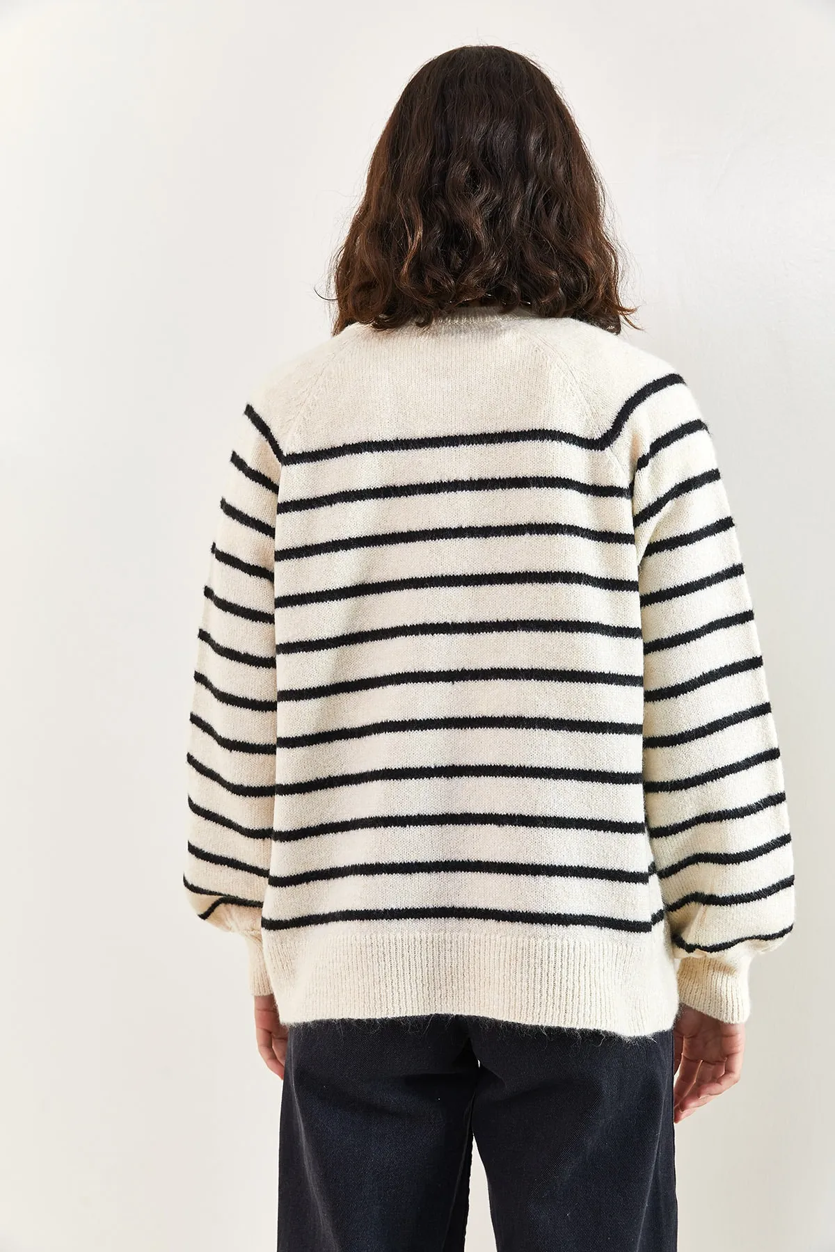 Bianco Lucci  Gestreifter Strickpullover mit Rollkragen und geknöpftem Kragen für Damen