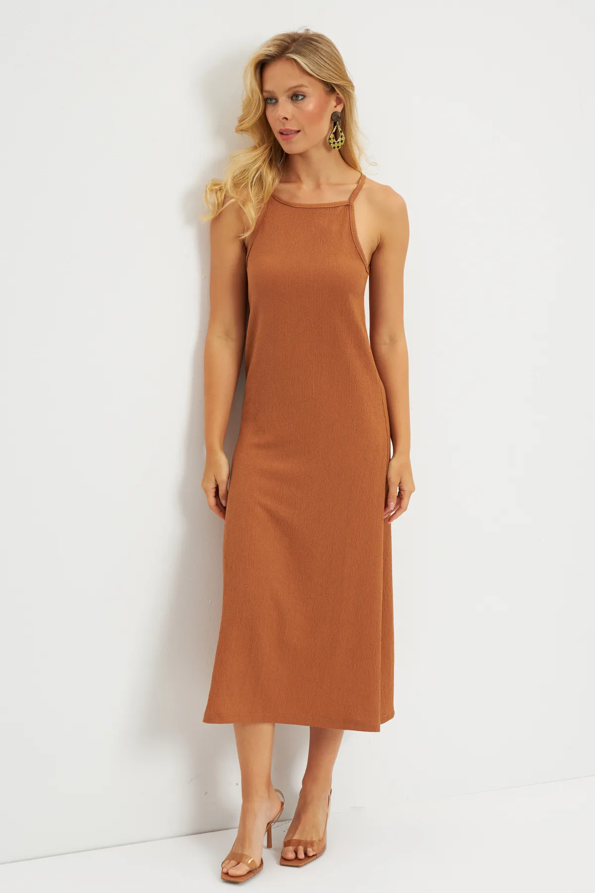 Cool & Sexy  Hellbraunes Neckholder-Midikleid mit Wickeldesign für Damen DMR166