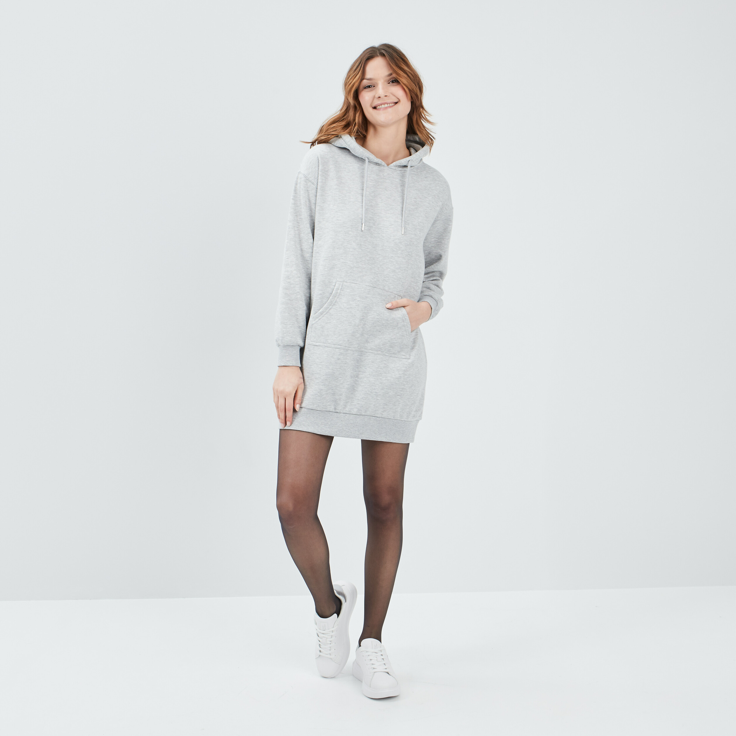 Robe sweat à capuche gris clair femme | La Halle