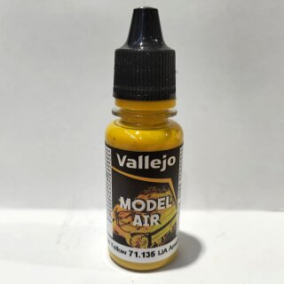 Vallejo Model Air - Chrome Yellow (71135) (18ml)