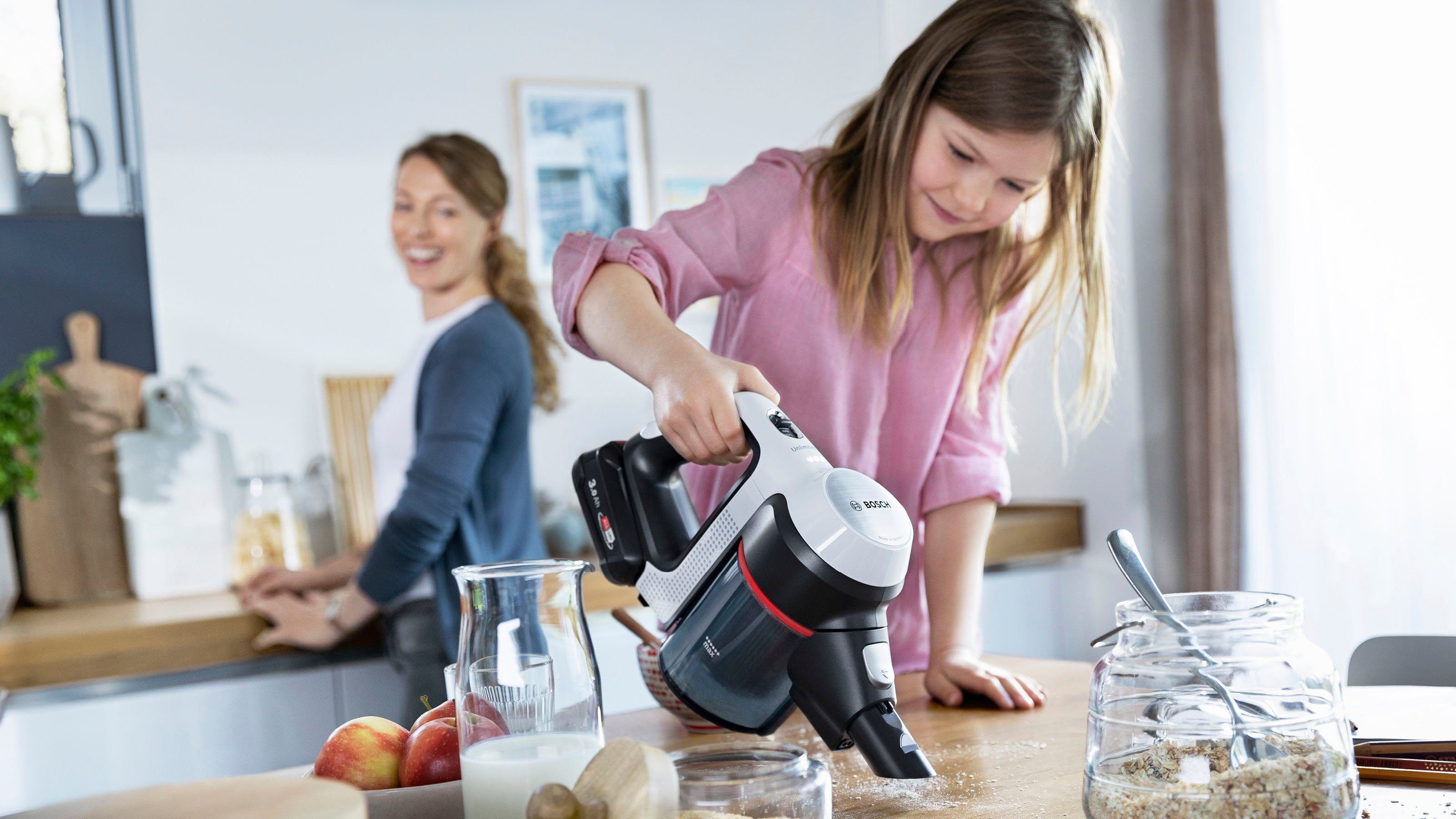 BOSCH Akku-Stielstaubsauger Unlimited 7 BSS711W, beutellos, 40 Min. Laufzeit, austauschbarer Akkupack, inkl. umfangreichen Zubehör