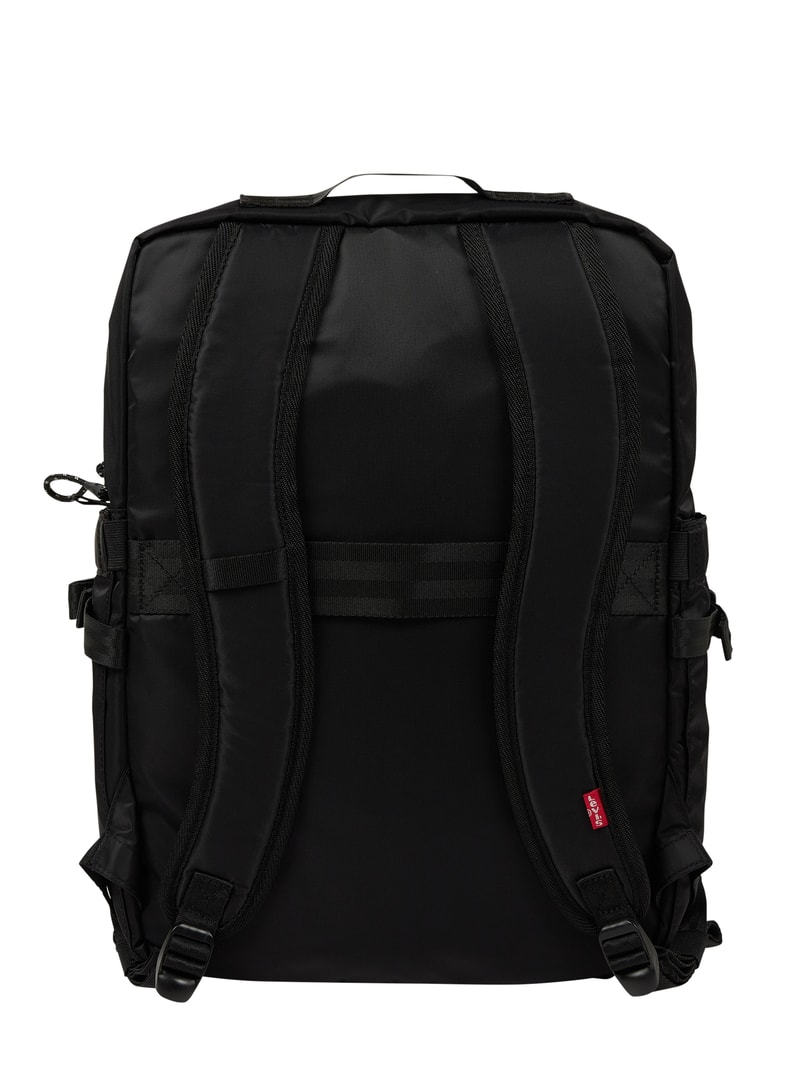 Rucksack mit Frontfächern in schwarz