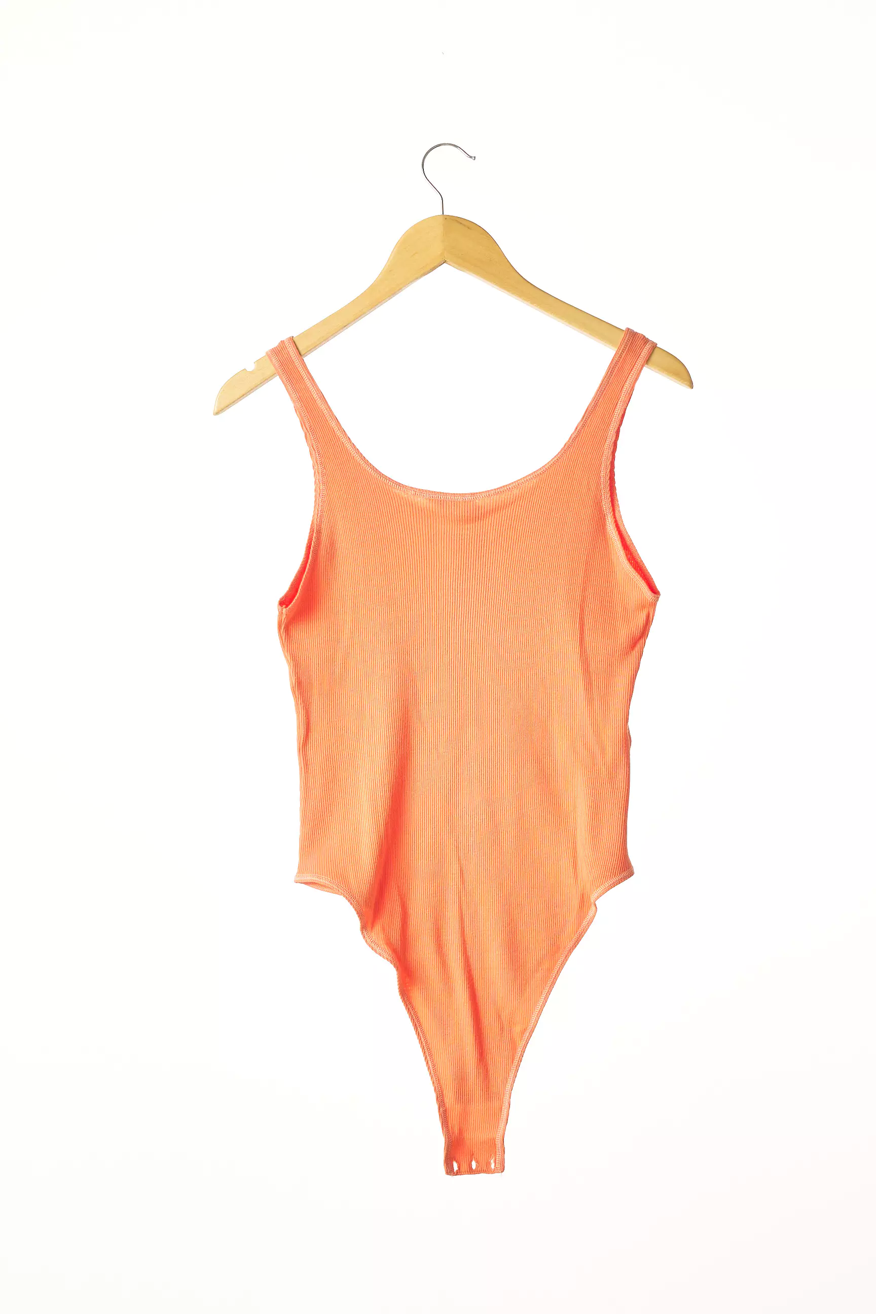 Armani Body Femme couleur orange