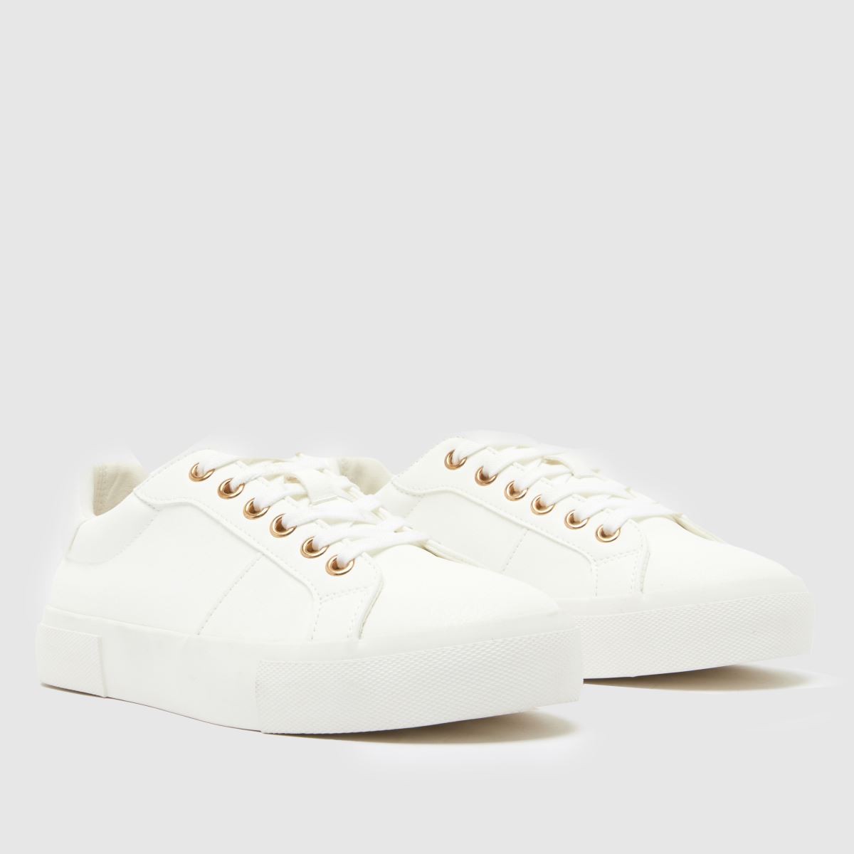 Schuh Nadine fűzős tornacipő fehér színben