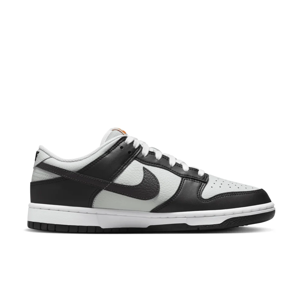 Nike Dunk Low FN7808-001 / schwarz