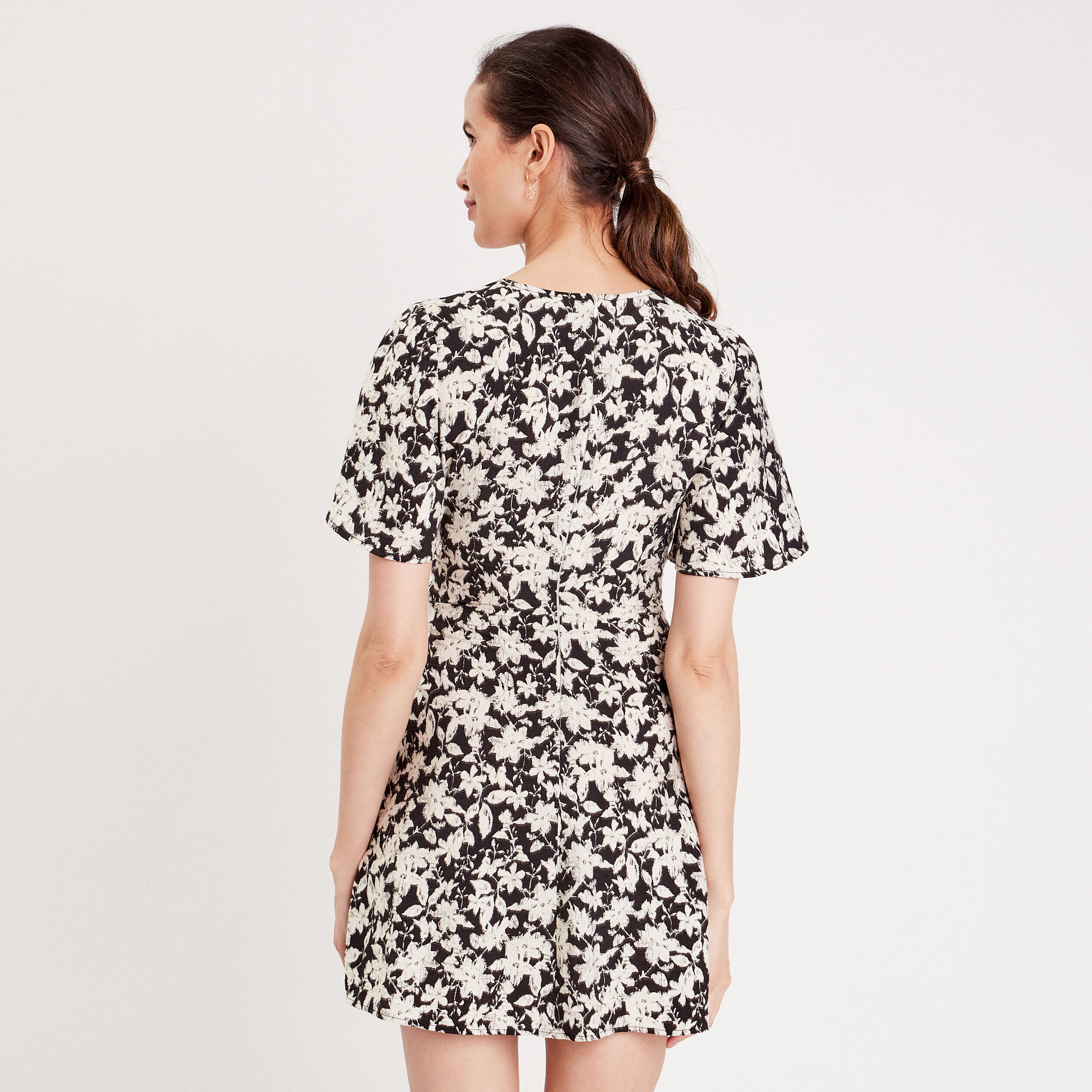 Robe portefeuille à manches courtes noir femme | Cache Cache