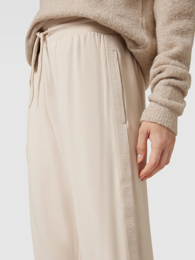 Sweatpants mit elastischem Bund in beige