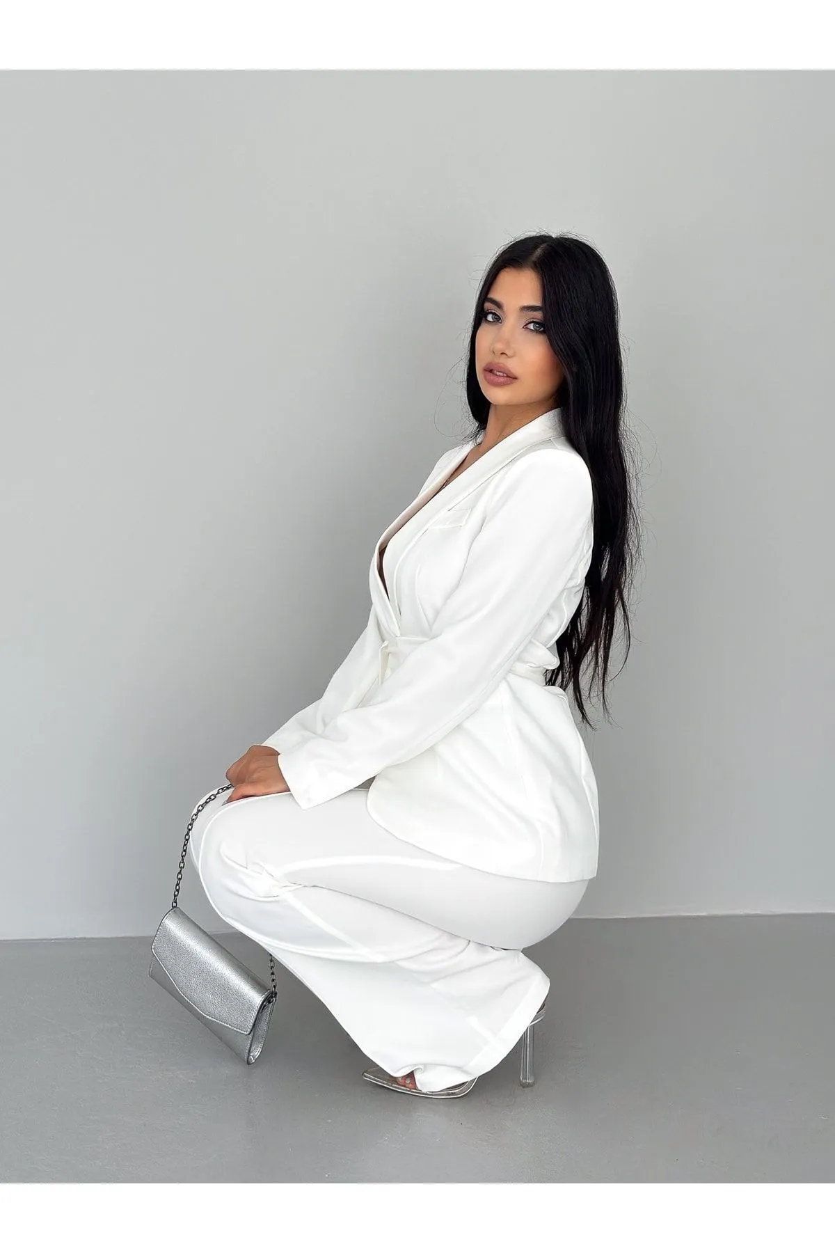 ZF BUTİK  Set aus Jacke und Hose mit Gürtel