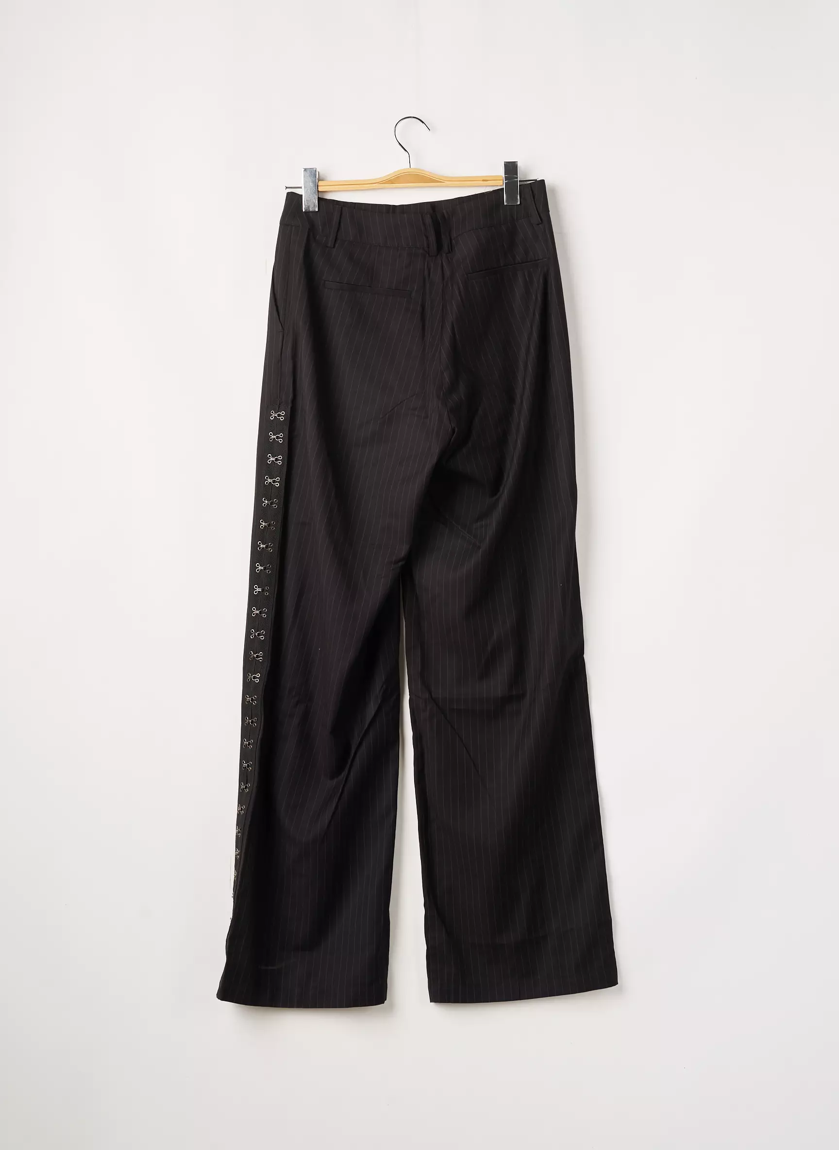 Daily Paper Pantalons Droits Femme couleur noir