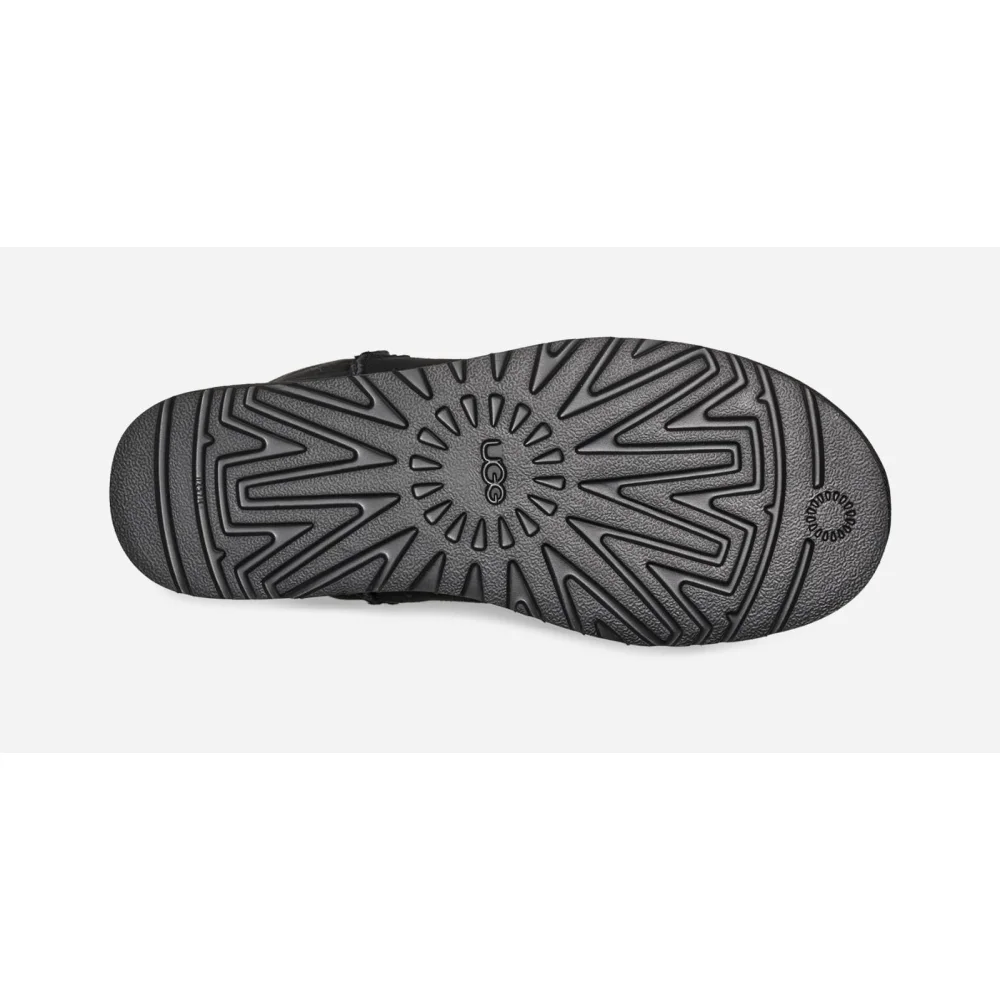 UGG Classic M Short 5800/BLK / schwarz