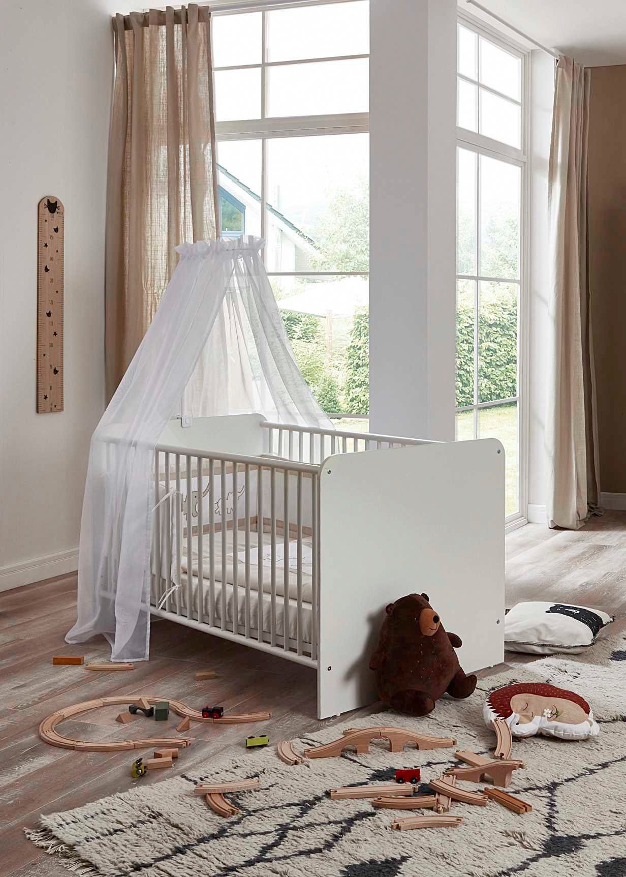 BMG Möbel Babyzimmer-Komplettset Lea, (Set, 4-St., Bett, Wickelkommode, Schrank, Wandboard), Bett + Wickelkommode + 4-trg. Schrank + Wandboard