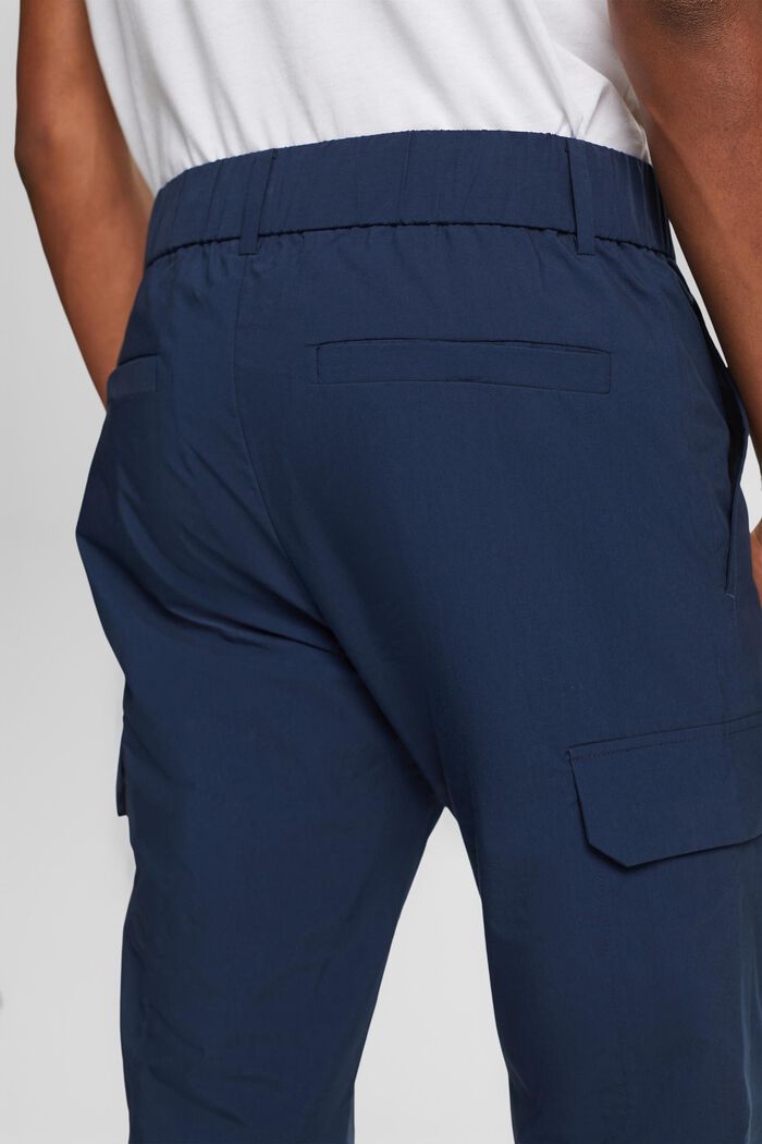 Cargohose mit elastischem Bund