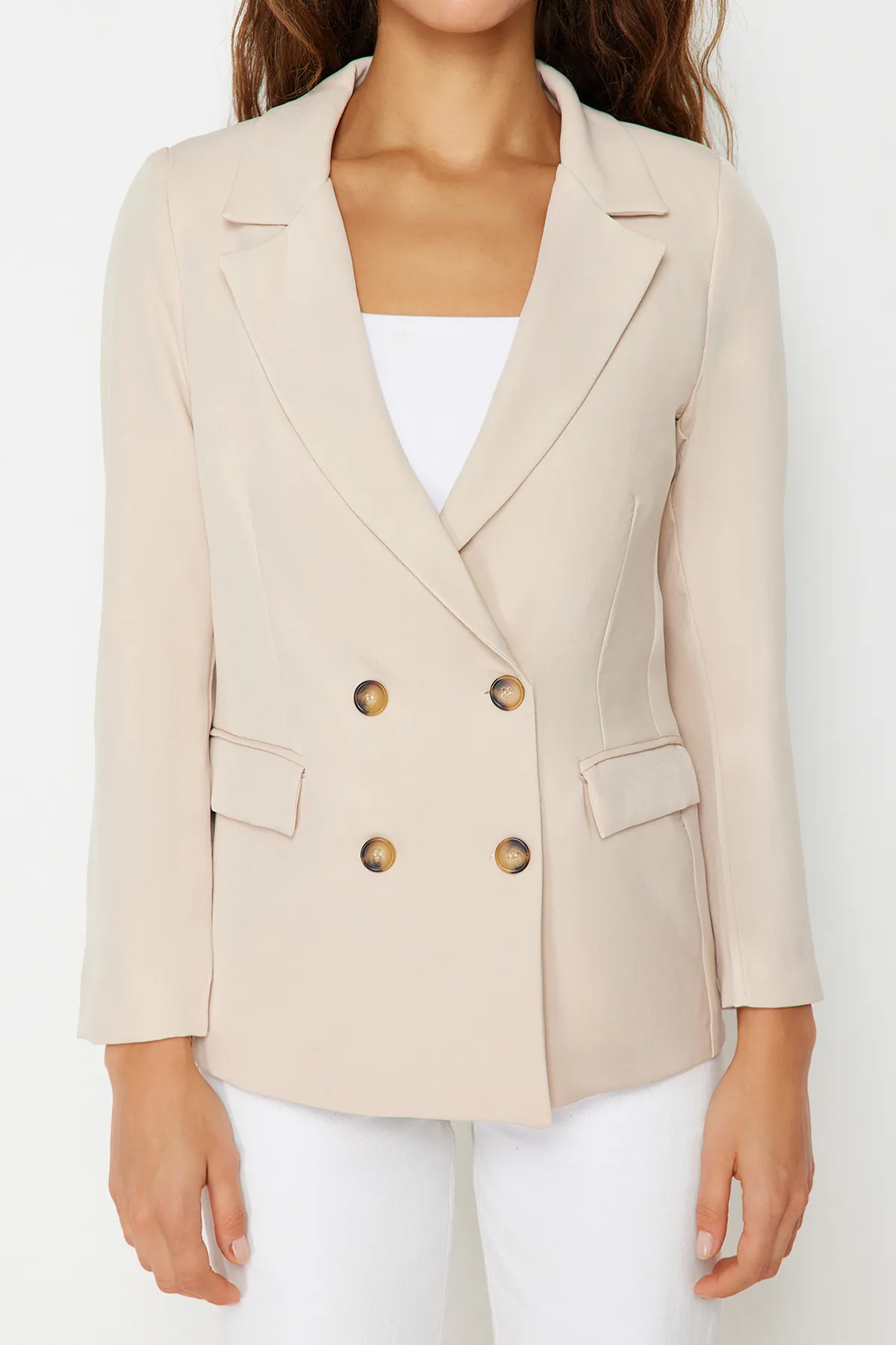 Trendyol Collection  Beige, normal gefütterte, zweireihige Blazerjacke aus Webstoff mit Verschluss TWOSS21CE0107