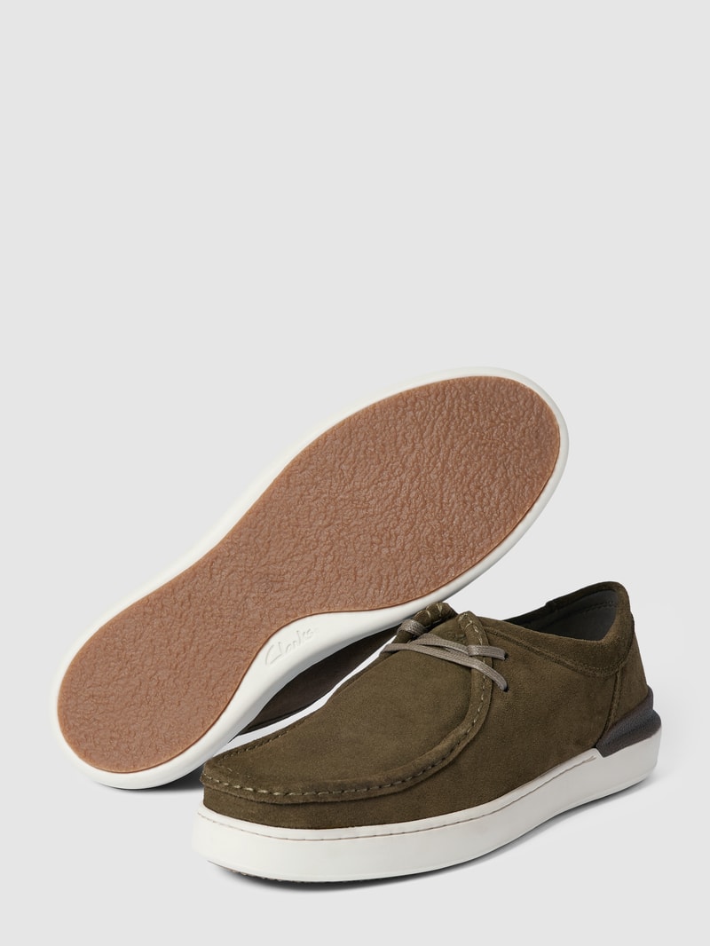 Schuhe mit Schnürverschluss in khaki