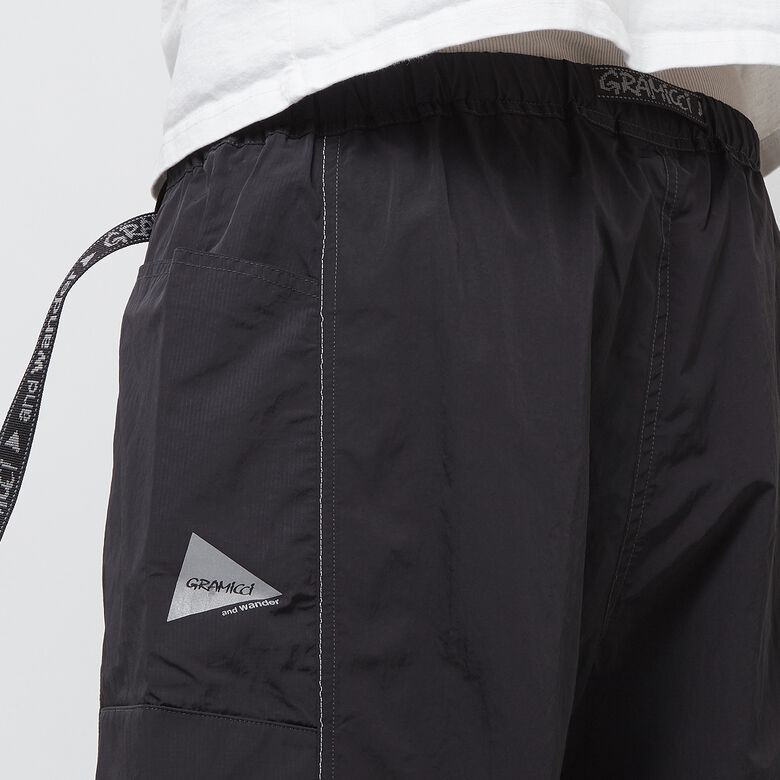 Gramicci x And Wander Patchwork Wind Short black