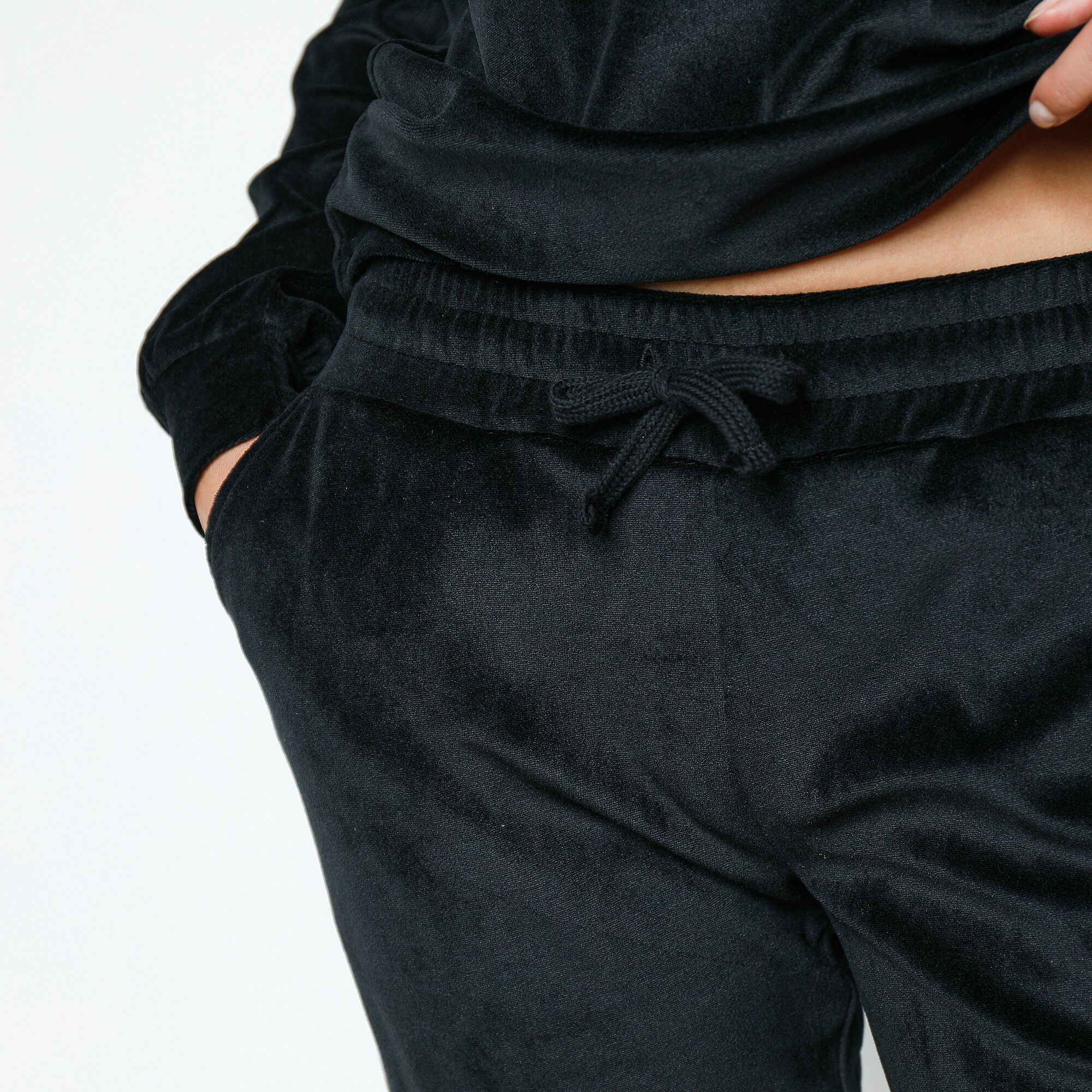 Pyjama velours stretch manches longues col boutonné