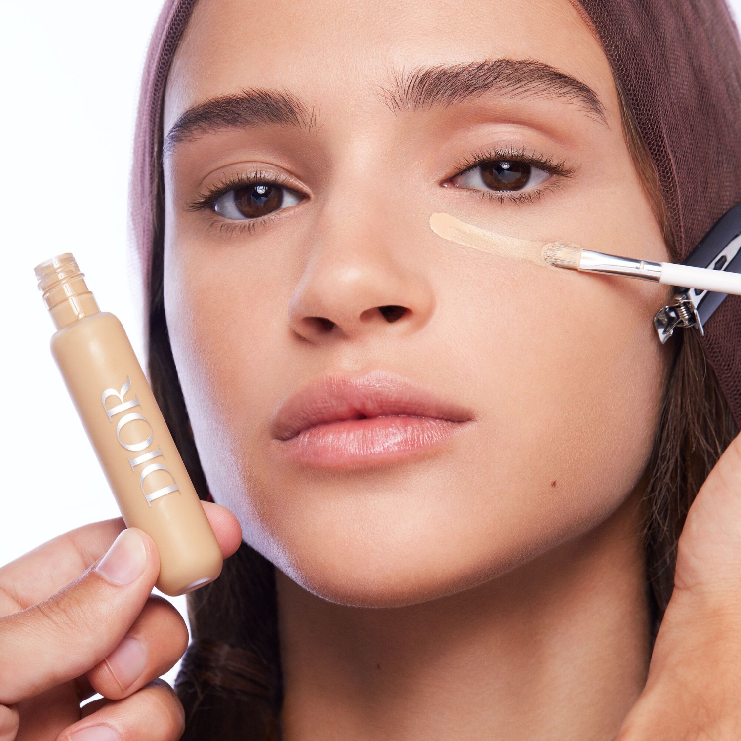 FACE & BODY FLASH PERFECTOR CONCEALER