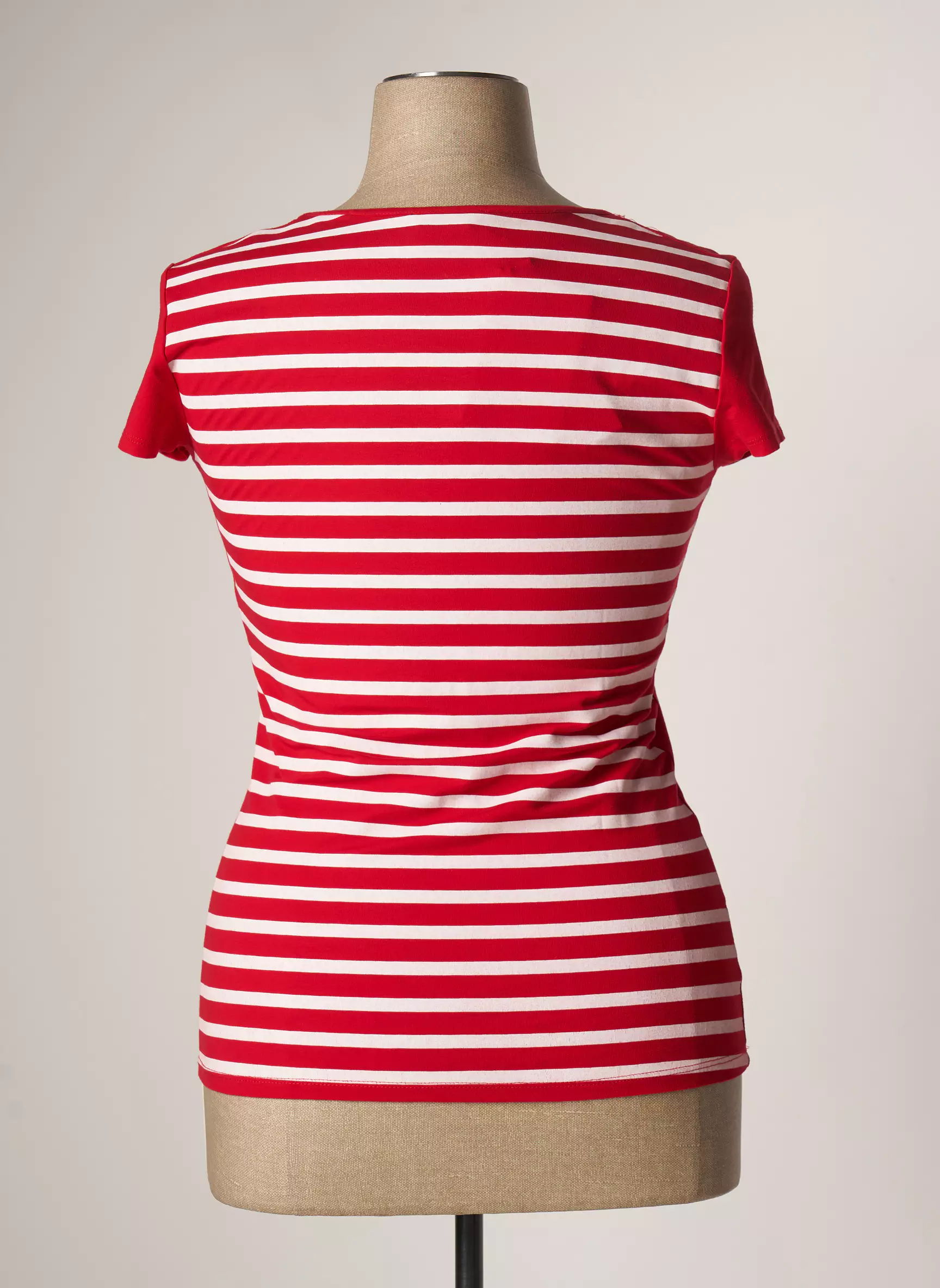 Isabel De Pedro Tshirts Femme couleur rouge