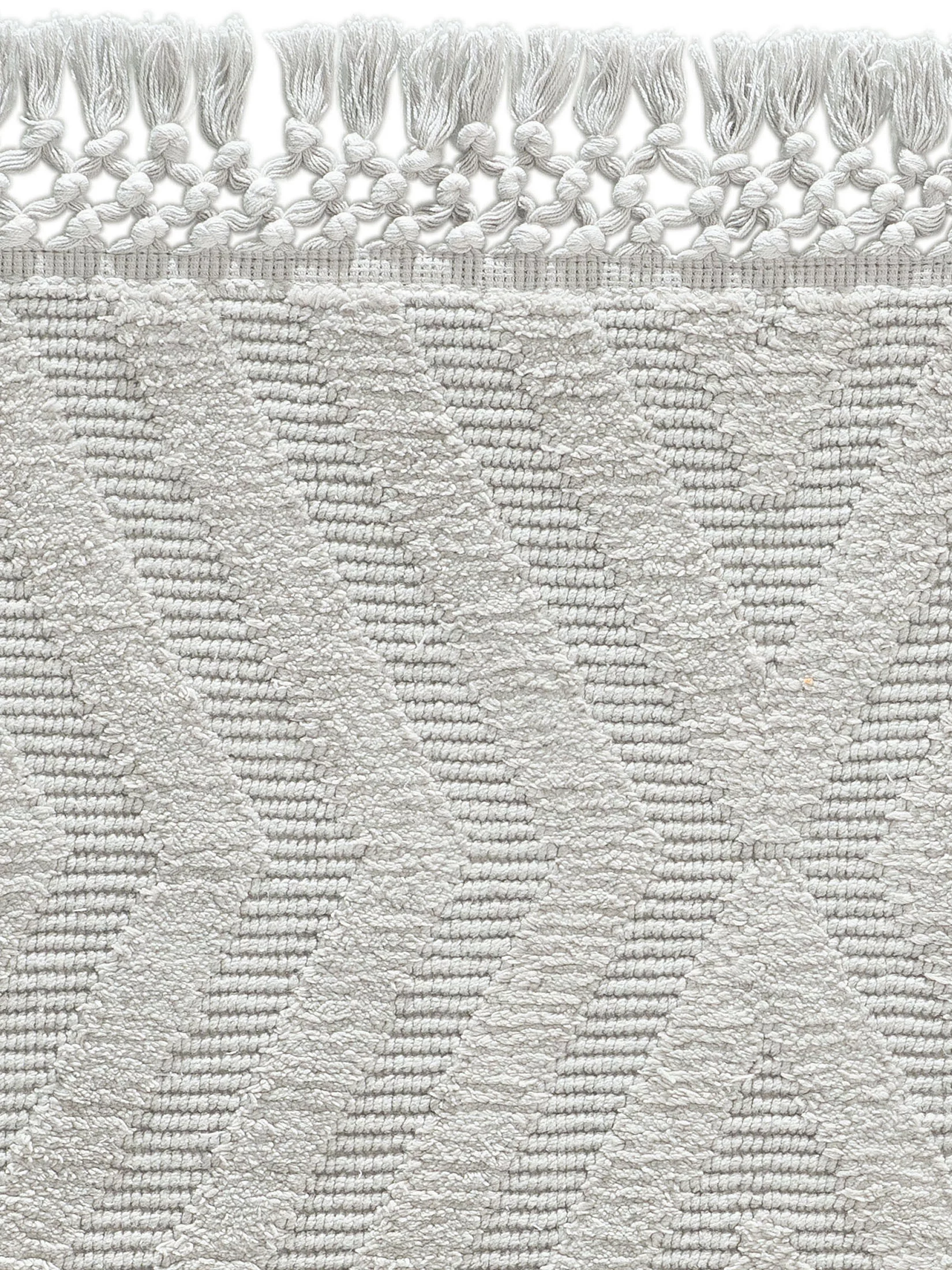 Manya Badematte, Grey