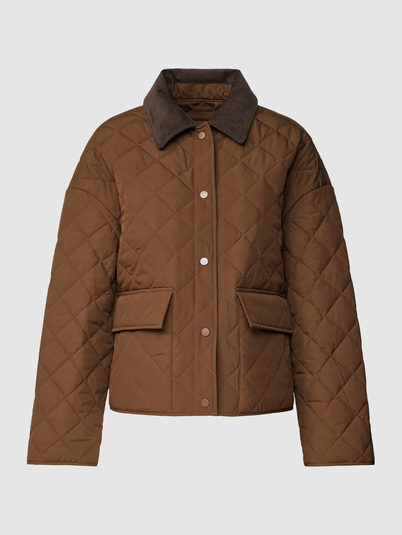 Steppjacke mit Pattentaschen in mittelbraun