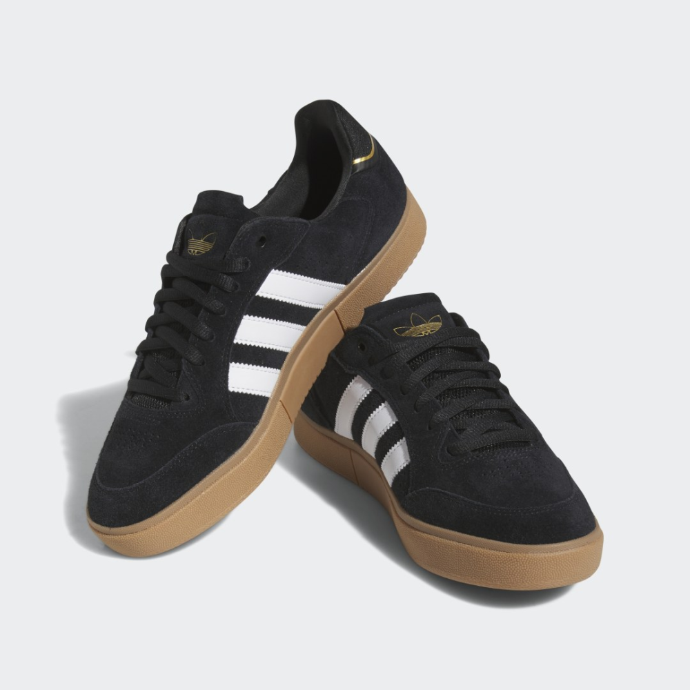 adidas Tyshawn Low IG5280 / schwarz