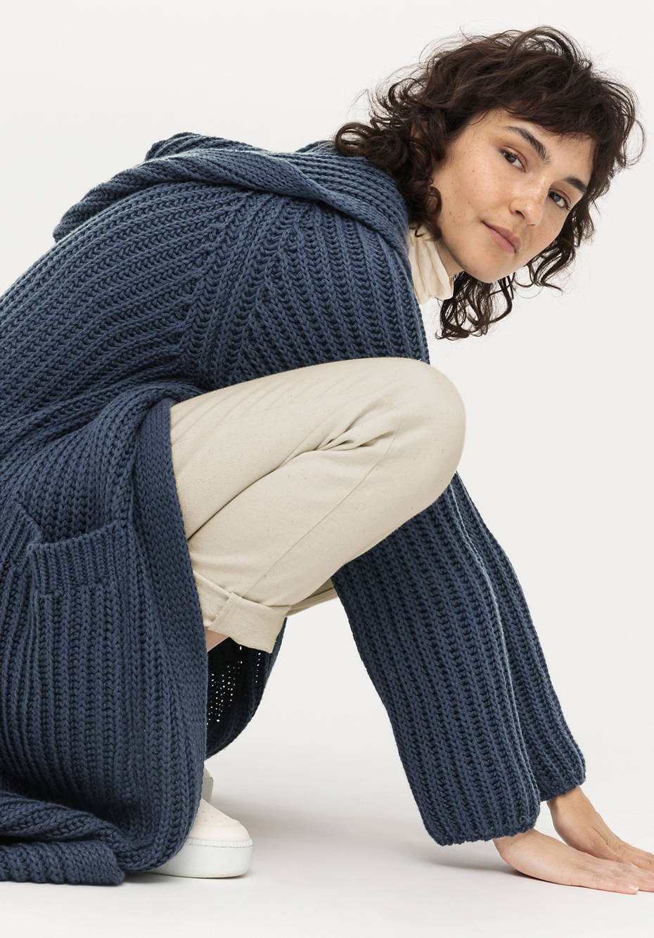 Strickmantel aus Bio-Baumwolle und Bio-Merinowolle