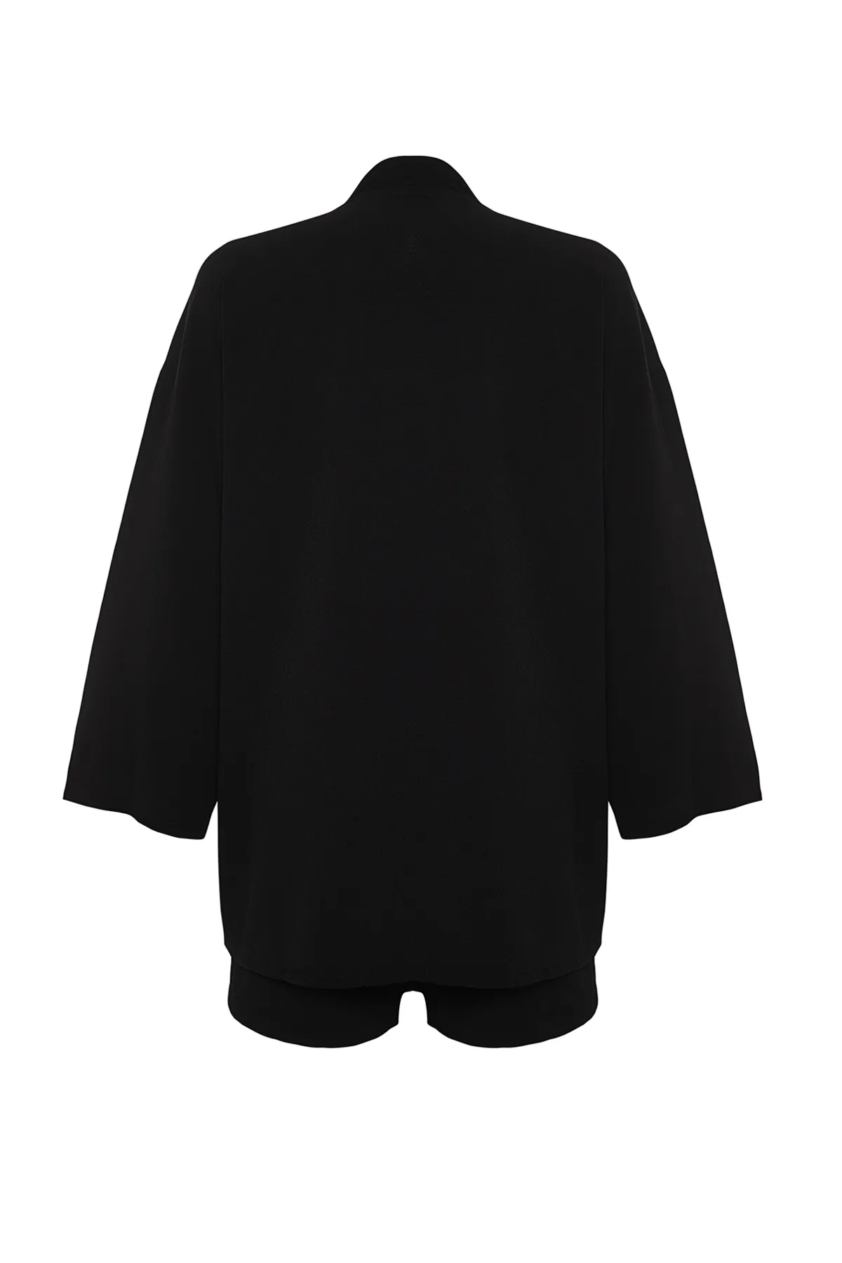 Trendyol Collection  Schwarzes gewebtes Kimono-Shorts-Set TBESS23AU00089