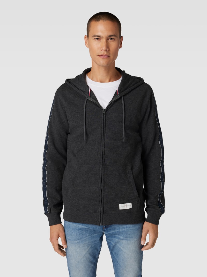 Sweatjacke mit Kapuze Modell 'ESTABLISHED' in mittelgrau meliert